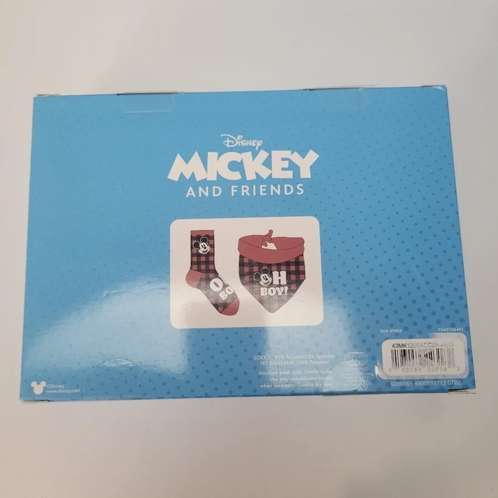 Disney pet matching set Bandana And Socks